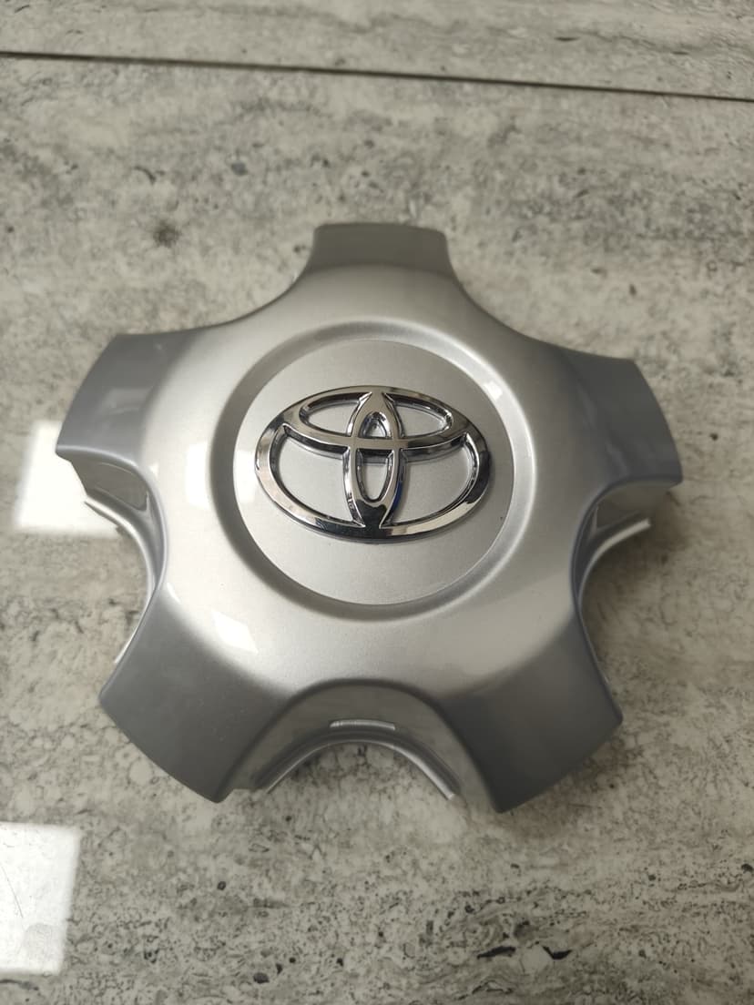 Wheel Cup – Toyota (Model 2006)